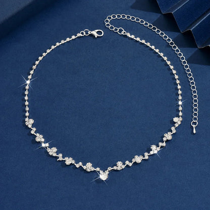 Elegante collar de boda con diamantes
