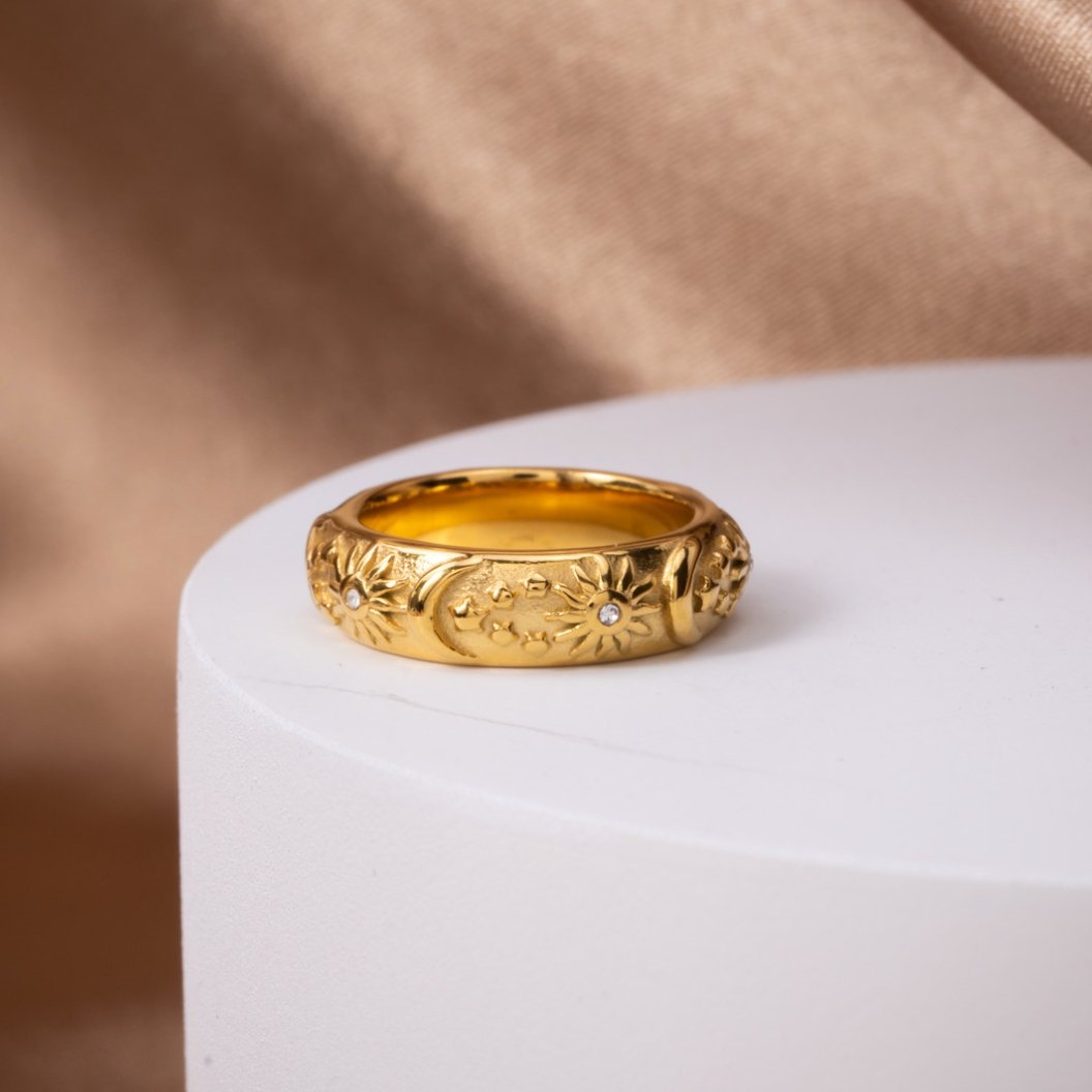 Anillo de oro celestial