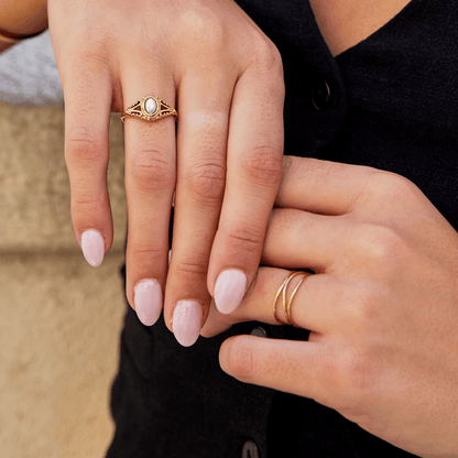 Anillo infinito de oro